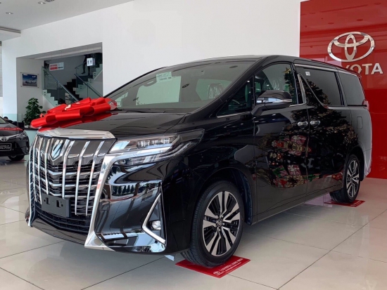 Cận cảnh Toyota Alphard Luxury 2020 giá hơn 4 tỉ đồng tại Việt Nam