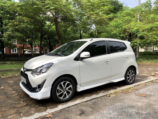 Đang bán xe Toyota Wigo 1.2 AT 2018 đã qua sử dụng, trả góp 135 triệu.
