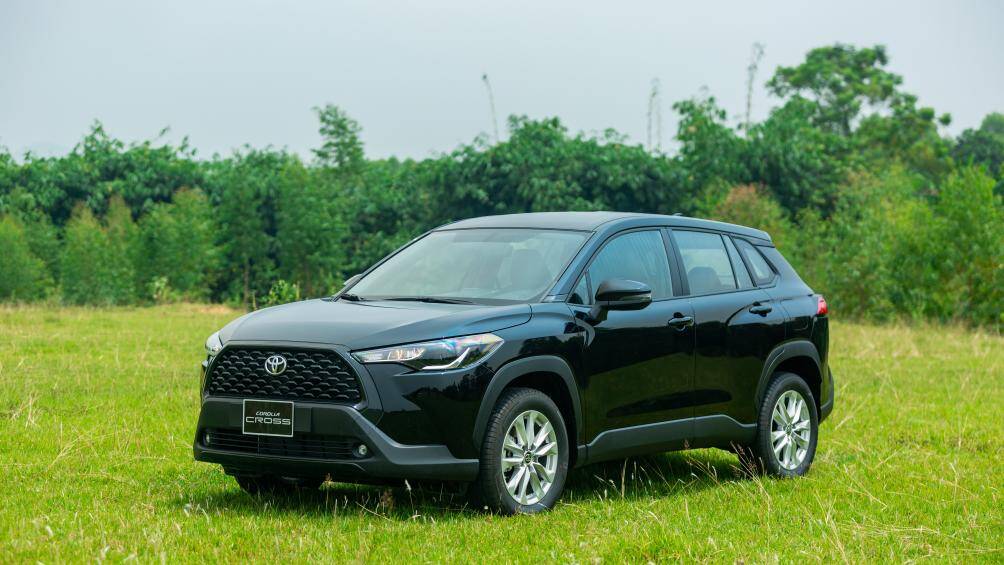 COROLLA CROSS BẢN TIÊU CHUẨN GIÁ 720
