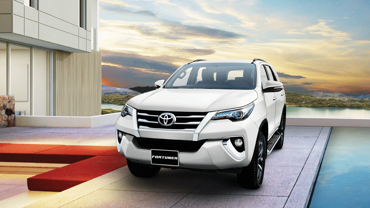Tháng mưa ngâu mua Fortuner, tại sao không?