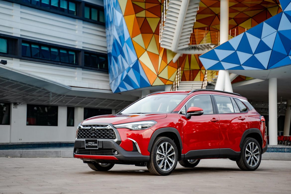 Toyota Corolla Cross - "Át chủ bài" chính thức ra mắt thị trường Việt Nam - Ảnh 1 Toyota Corolla Cross - "Át chủ bài" chính thức ra mắt thị trường Việt Nam - Ảnh 1.