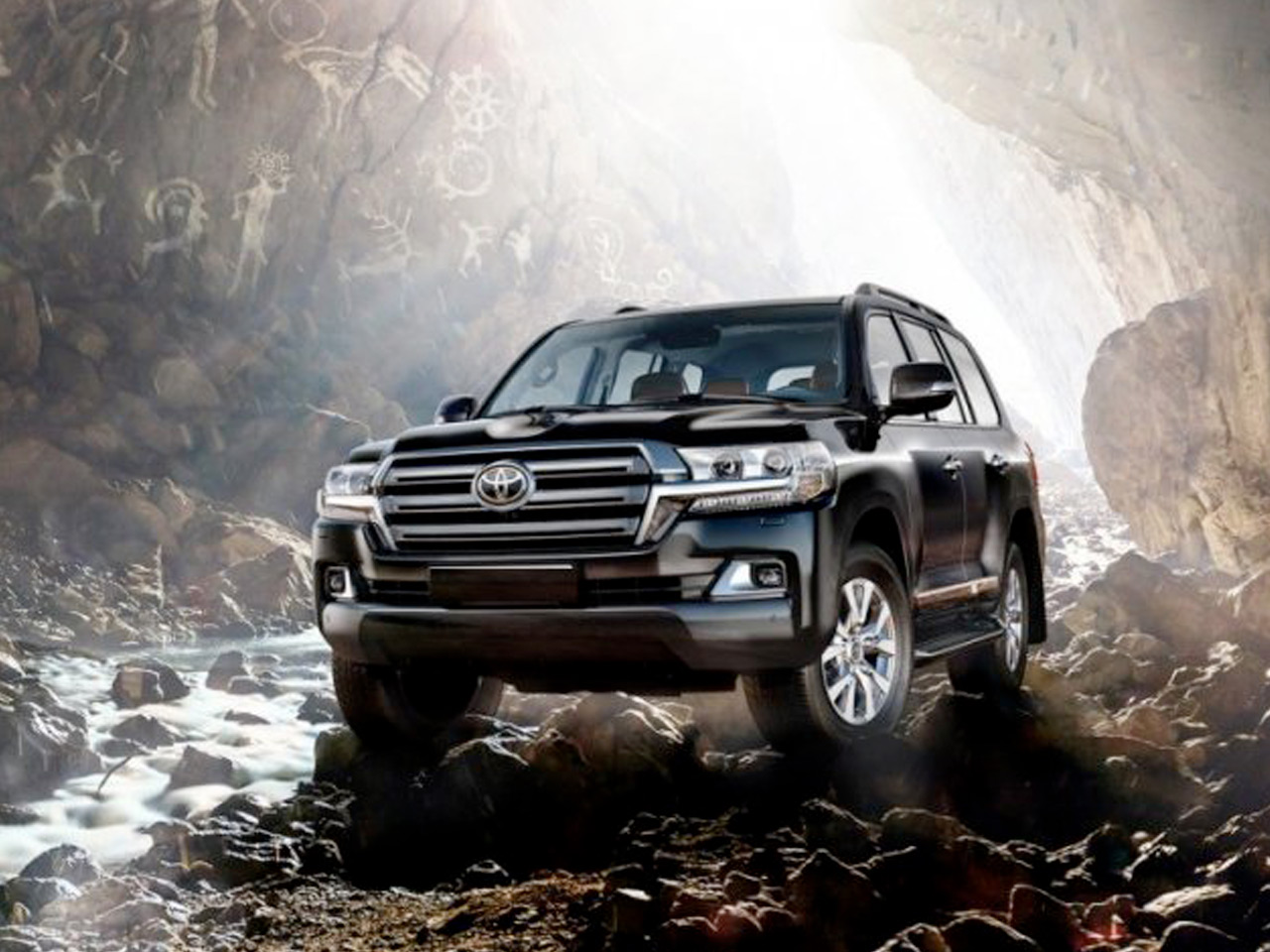 Toyota Land Cruiser V8 giao ngay giá tốt nhất thị trường.